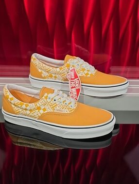 Vans Era Off The Wall Golden Nugget Yellow Men 8.5 Women 10.0 New With Box